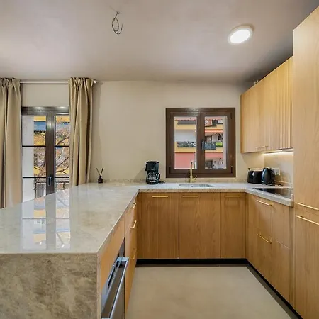 3 Bedroom In Old Town Marbellac