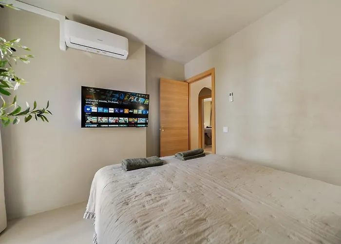 3 Bedroom In Old Town Lejlighed
