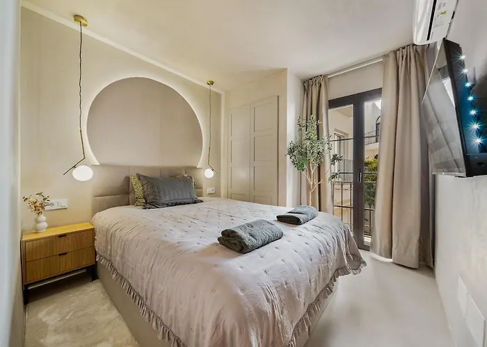 3 Bedroom In Old Town Apartment Marbella