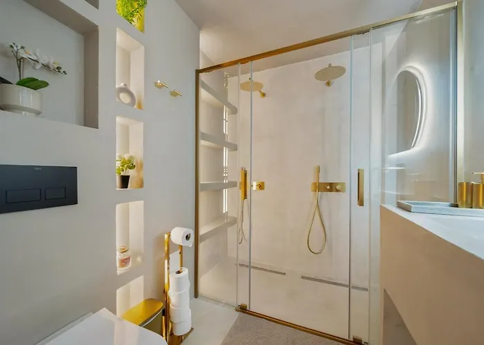 Apartment 3 Bedroom In Old Town Marbella